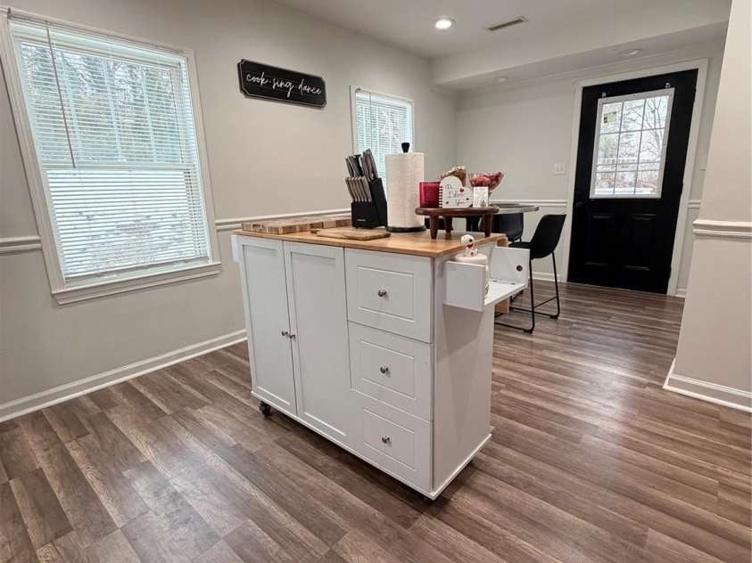 934 Chestnut Street, Gastonia, NC 28054.  MLS# CAR4343850, YatesRealty ID 2743. 