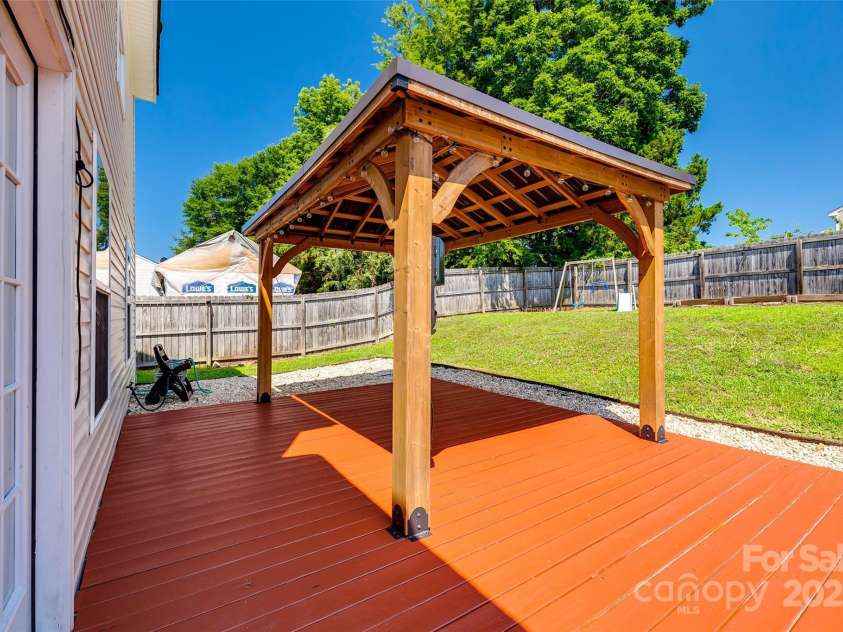 1706 Baylor Drive, Rock Hill, SC 29732.  MLS# CAR4275306, YatesRealty ID 27430. Newly Stained Deck