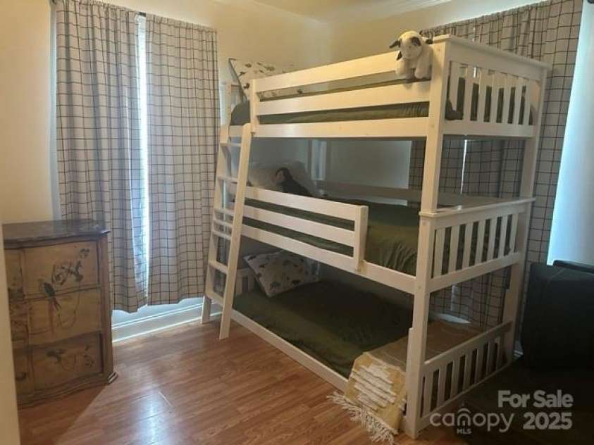 43 Douglas Avenue, Concord, NC 28025.  MLS# CAR4283560, YatesRealty ID 27431. 