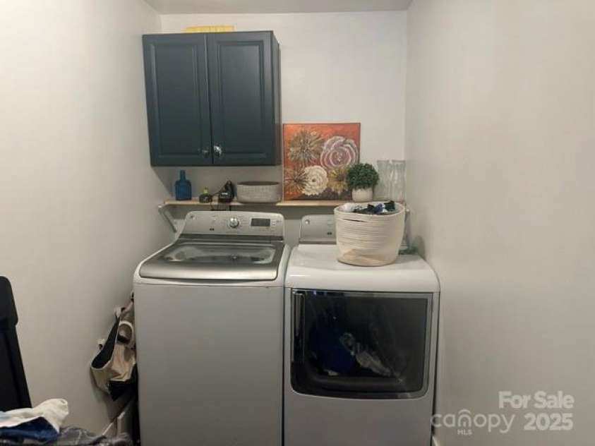 43 Douglas Avenue, Concord, NC 28025.  MLS# CAR4283560, YatesRealty ID 27431. 