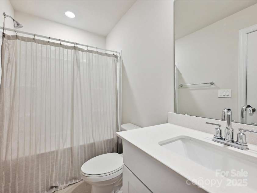 835 Windage Way, Pineville, NC 28134.  MLS# CAR4272413, YatesRealty ID 27432. 