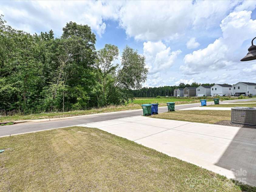 835 Windage Way, Pineville, NC 28134.  MLS# CAR4272413, YatesRealty ID 27432. 