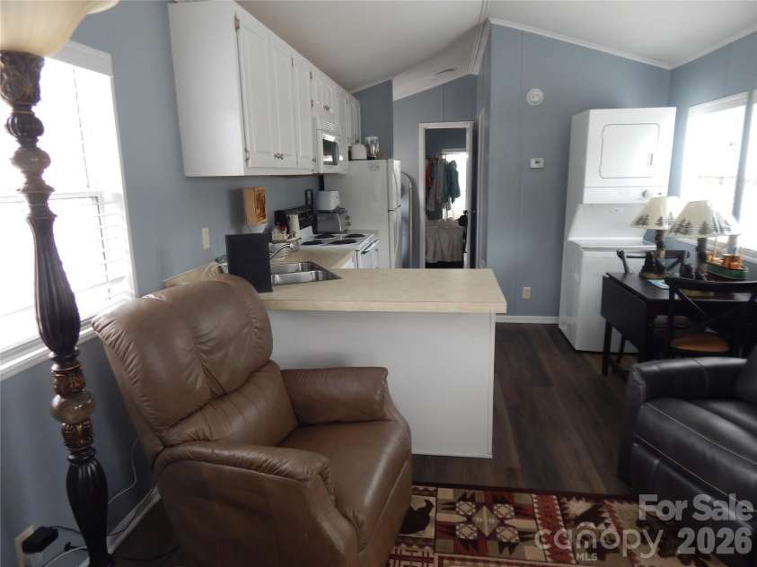 219 Pike Point, Waynesville, NC 28785.  MLS# CAR4388251, YatesRealty ID 27433. 