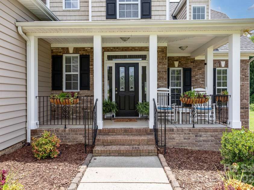 2925 Sweetgrass Lane, Monroe, NC 28112.  MLS# CAR4282068, YatesRealty ID 27433. 