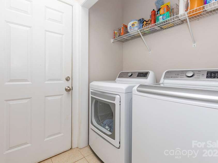 2925 Sweetgrass Lane, Monroe, NC 28112.  MLS# CAR4282068, YatesRealty ID 27433. 