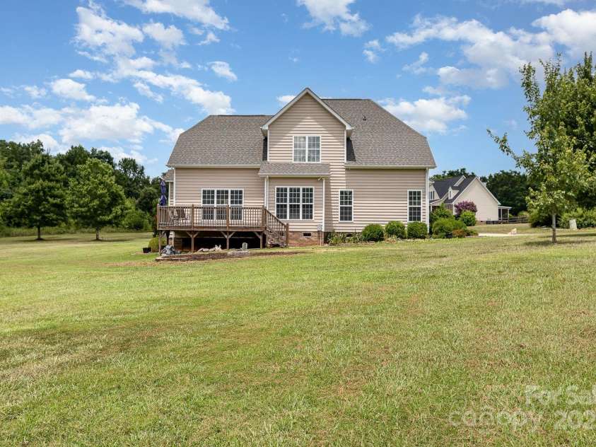 2925 Sweetgrass Lane, Monroe, NC 28112.  MLS# CAR4282068, YatesRealty ID 27433. 