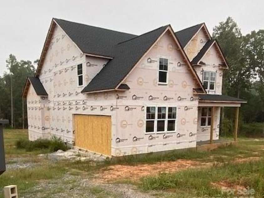 116 Jentri Way, Mooresville, NC 28115.  MLS# CAR4282091, YatesRealty ID 27435. 