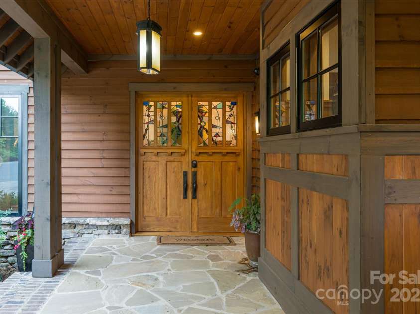 14 Clear Fork Lane, Fairview, NC 28730.  MLS# CAR4281074, YatesRealty ID 27436. 