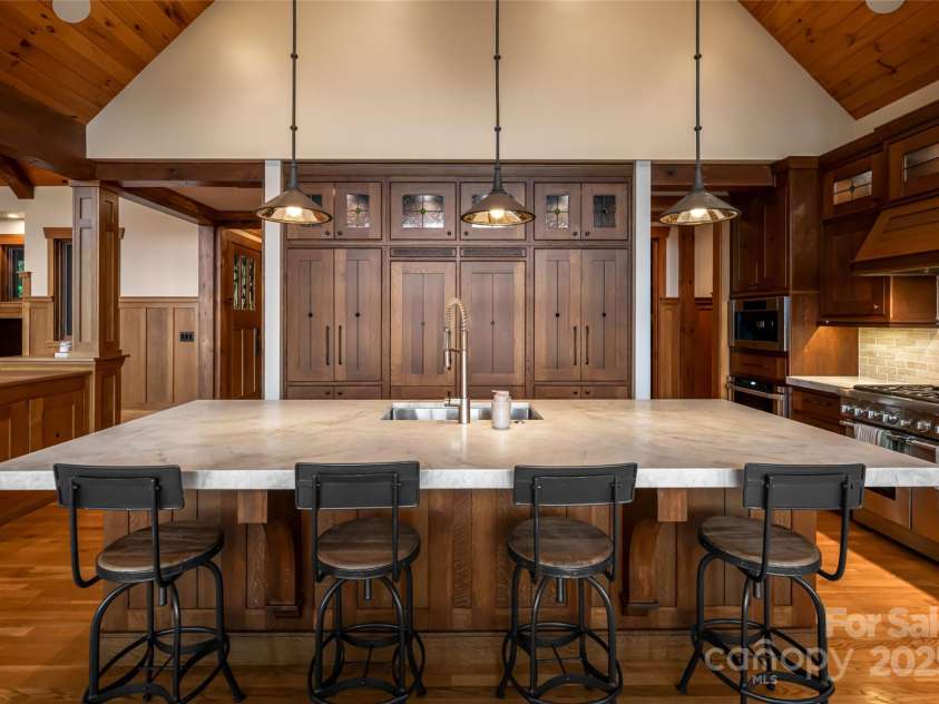 14 Clear Fork Lane, Fairview, NC 28730.  MLS# CAR4281074, YatesRealty ID 27436. 