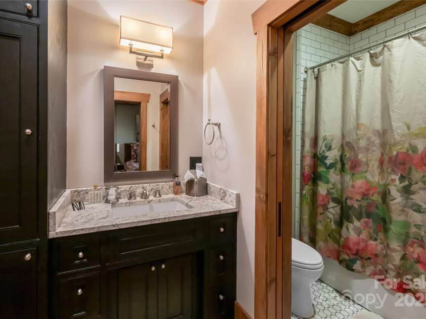 14 Clear Fork Lane, Fairview, NC 28730.  MLS# CAR4281074, YatesRealty ID 27436. 