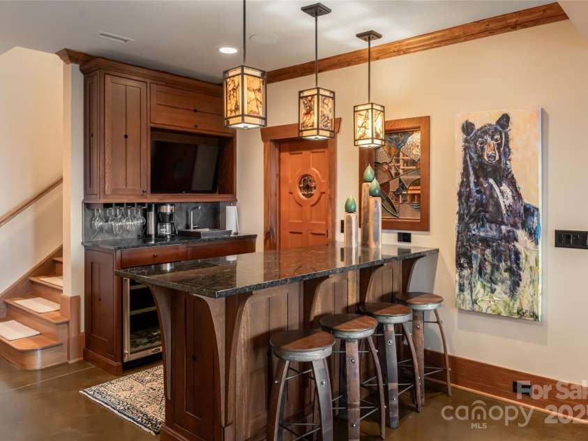 14 Clear Fork Lane, Fairview, NC 28730.  MLS# CAR4281074, YatesRealty ID 27436. 