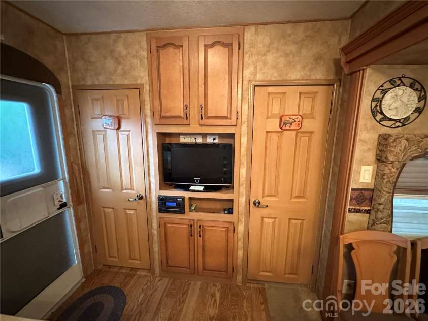 114 Oak Street, New London, NC 28127.  MLS# CAR4386112, YatesRealty ID 27438. 