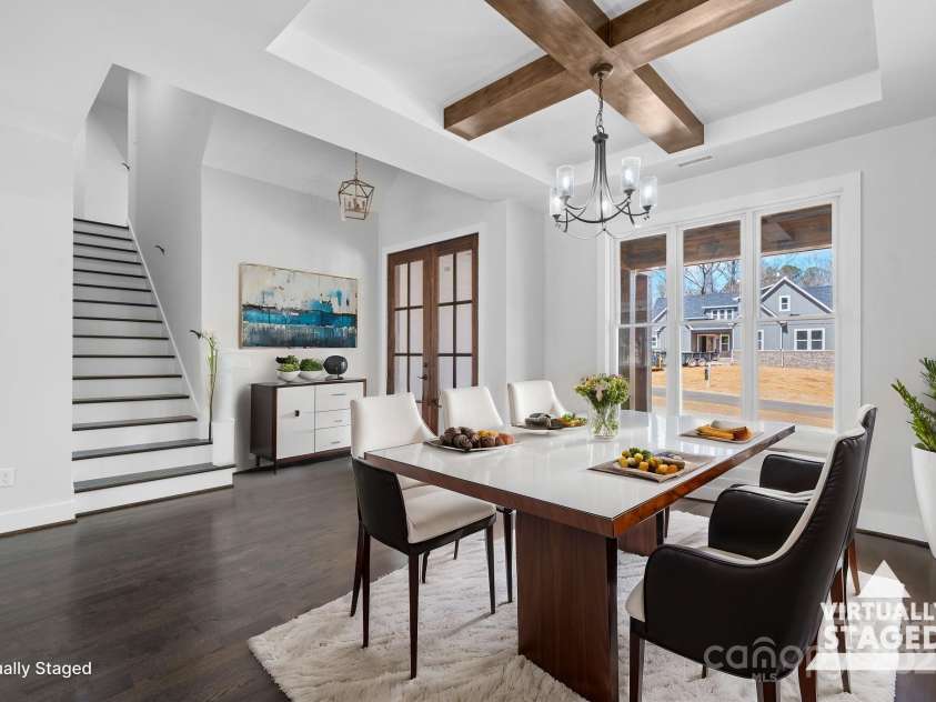 3732 Whitney Drive, Hickory, NC 28601.  MLS# CAR4233333, YatesRealty ID 27439. 