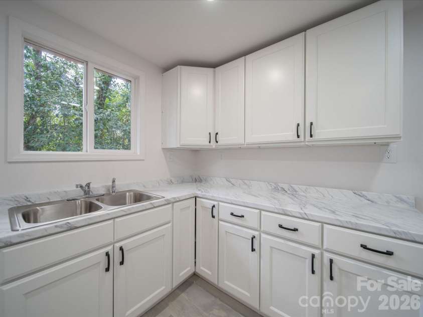 514 Bynum Avenue, Rock Hill, SC 29732.  MLS# CAR4388088, YatesRealty ID 27439. 