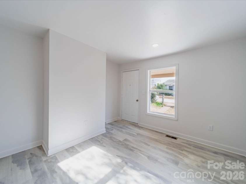 514 Bynum Avenue, Rock Hill, SC 29732.  MLS# CAR4388088, YatesRealty ID 27439. 