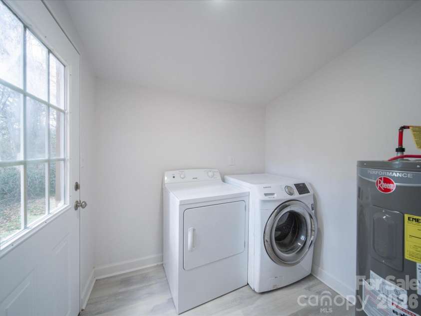 514 Bynum Avenue, Rock Hill, SC 29732.  MLS# CAR4388088, YatesRealty ID 27439. 