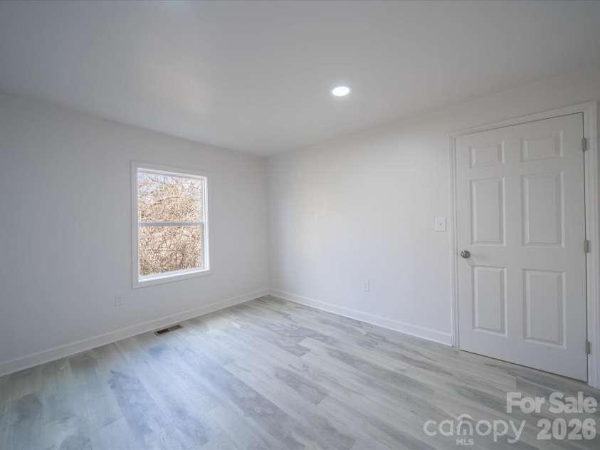 514 Bynum Avenue, Rock Hill, SC 29732.  MLS# CAR4388088, YatesRealty ID 27439. 