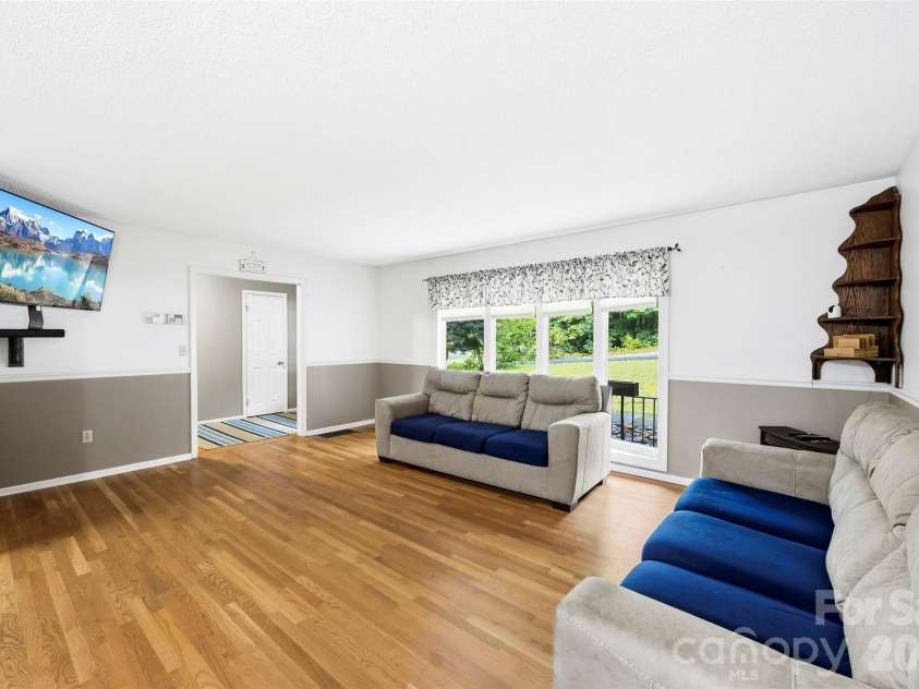 102 Stacybrook Drive, Concord, NC 28025.  MLS# CAR4387107, YatesRealty ID 27440. Living Room (main level)