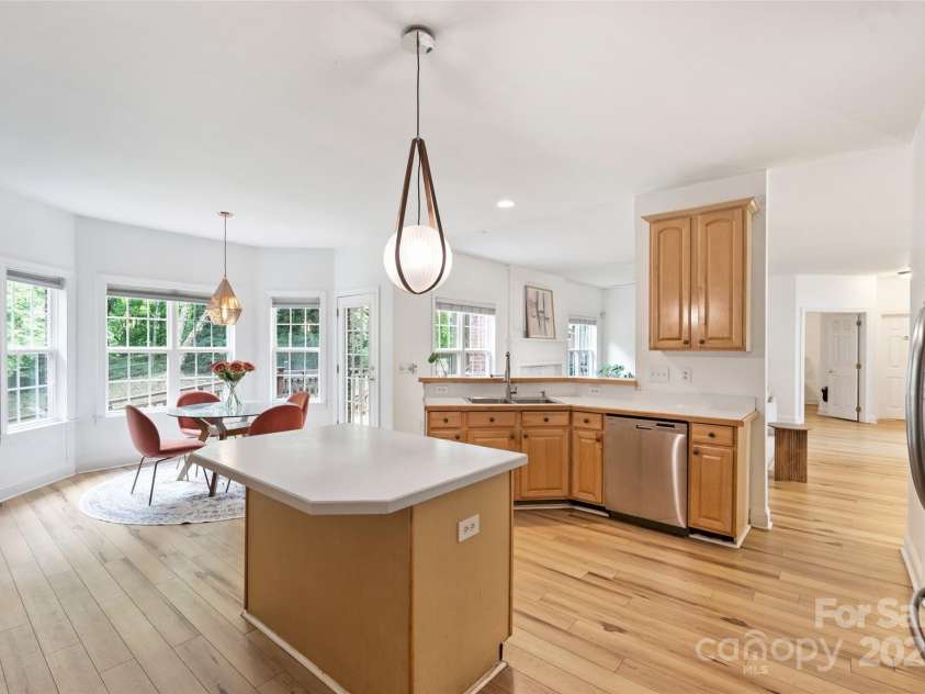 20812 Decora Drive, Cornelius, NC 28031.  MLS# CAR4258936, YatesRealty ID 27440. 