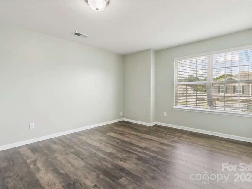 2423 Tallet Trace, Charlotte, NC 28216.  MLS# CAR4271851, YatesRealty ID 27441. 3rd bedroom