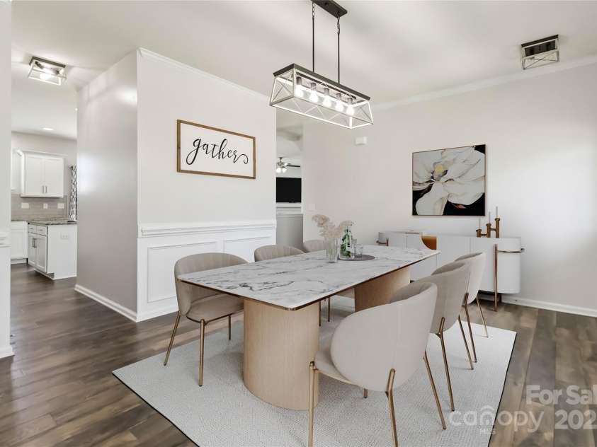 2423 Tallet Trace, Charlotte, NC 28216.  MLS# CAR4271851, YatesRealty ID 27441. Virtually staged dining room