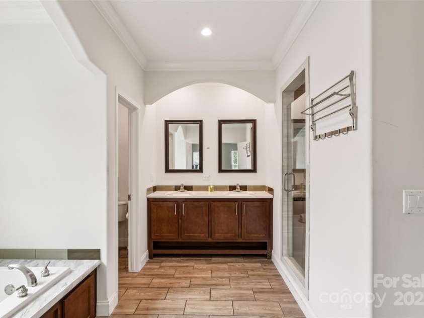 1593 Bloomfield Road, Rock Hill, SC 29732.  MLS# CAR4270316, YatesRealty ID 27444. Primary ensuite bathroom with soaker tub and walk-in shower