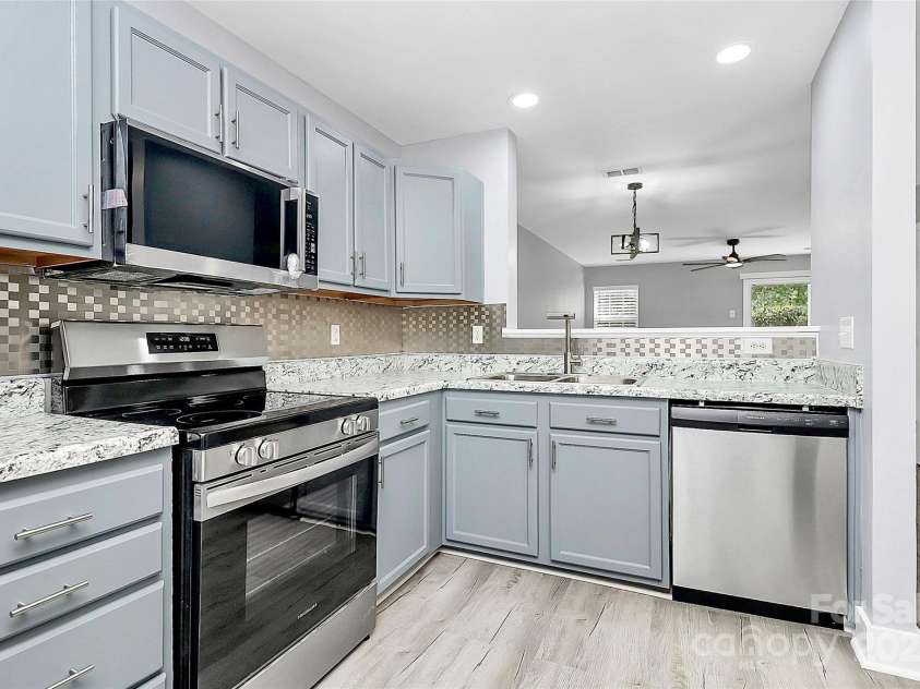 12315 Bluestem Lane, Charlotte, NC 28277.  MLS# CAR4281896, YatesRealty ID 27445. 
