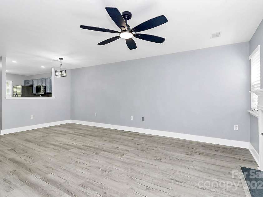 12315 Bluestem Lane, Charlotte, NC 28277.  MLS# CAR4281896, YatesRealty ID 27445. 