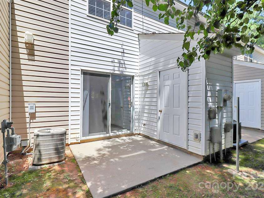 12315 Bluestem Lane, Charlotte, NC 28277.  MLS# CAR4281896, YatesRealty ID 27445. 