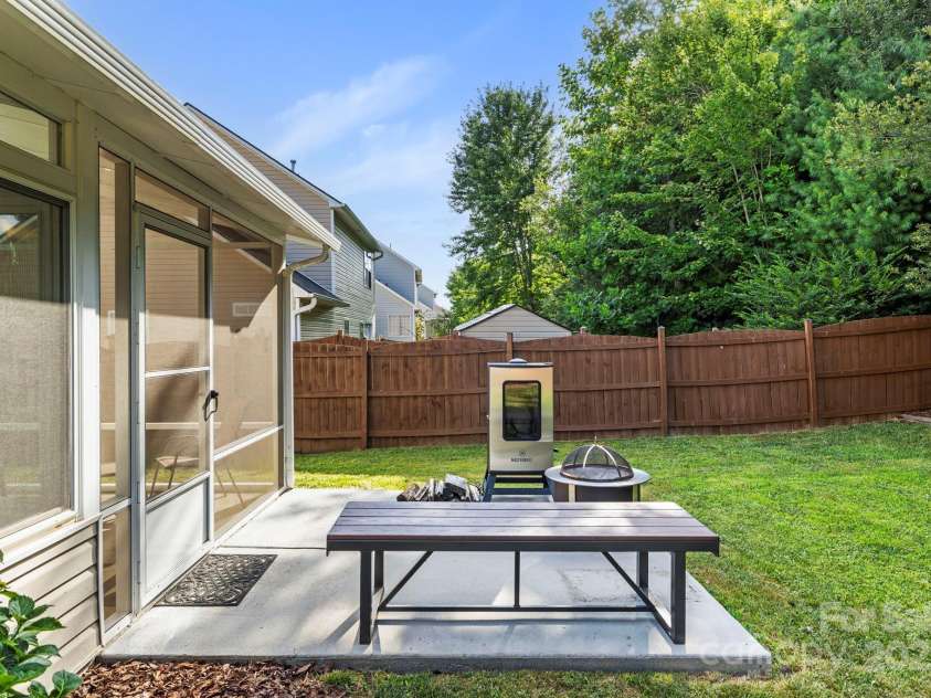 138 Black River Road, Fletcher, NC 28732.  MLS# CAR4282304, YatesRealty ID 27446. Outside seating area