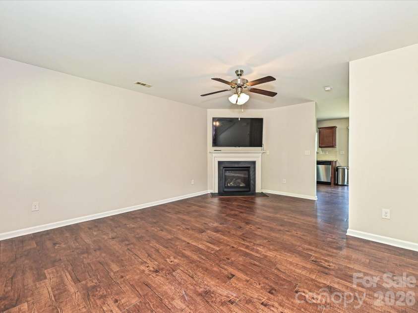 6709 Broad Valley Court, Charlotte, NC 28216.  MLS# CAR4388395, YatesRealty ID 27447. Living room