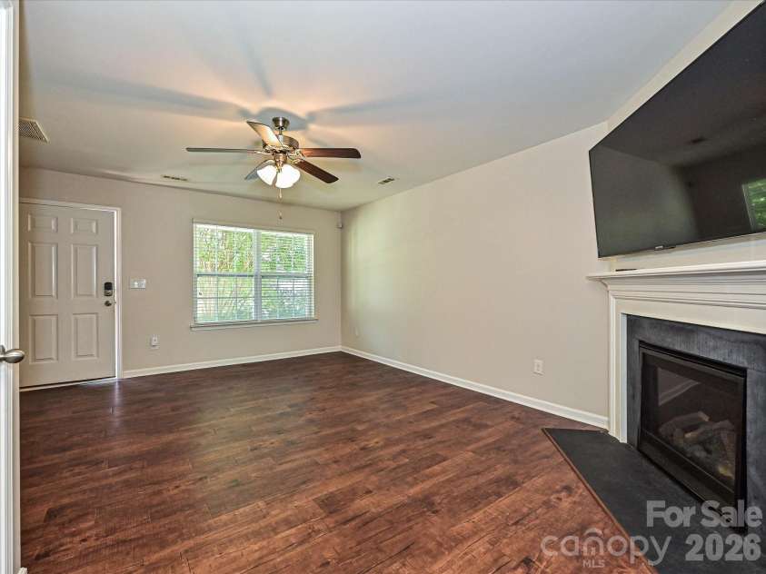 6709 Broad Valley Court, Charlotte, NC 28216.  MLS# CAR4388395, YatesRealty ID 27447. Living room