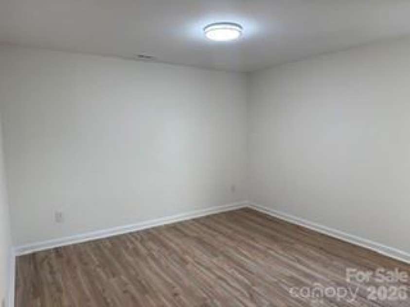 10615 Elm Bend Drive, Charlotte, NC 28273.  MLS# CAR4389205, YatesRealty ID 27449. 