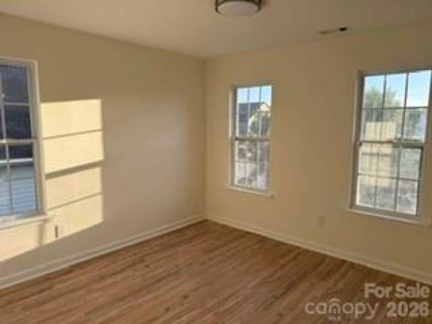 10615 Elm Bend Drive, Charlotte, NC 28273.  MLS# CAR4389205, YatesRealty ID 27449. 
