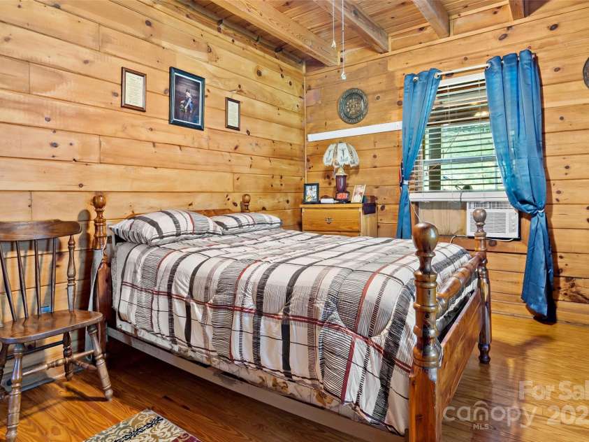 100 Goose Creek Road, Marion, NC 28752.  MLS# CAR4166247, YatesRealty ID 2745. Bedroom 1