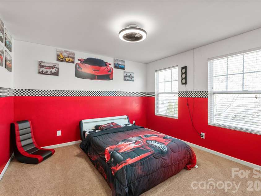 10229 Snowbell Court, Charlotte, NC 28215.  MLS# CAR4338183, YatesRealty ID 2745. Bedroom 3