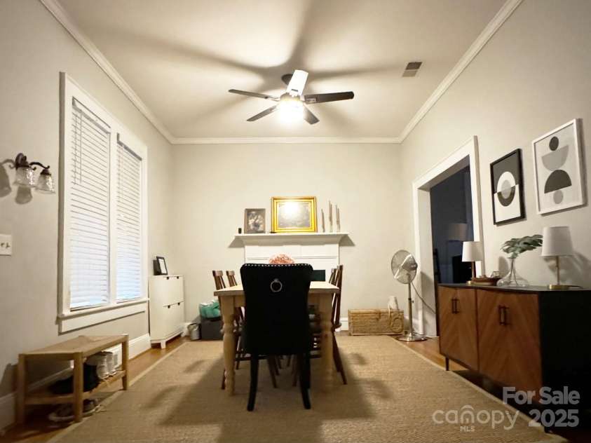 509 8th Street, Newton, NC 28658.  MLS# CAR4283937, YatesRealty ID 27450. 