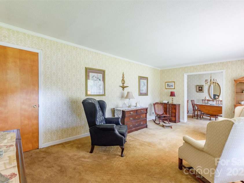 1228 Christopher Circle, Rock Hill, SC 29730.  MLS# CAR4274152, YatesRealty ID 27451. 