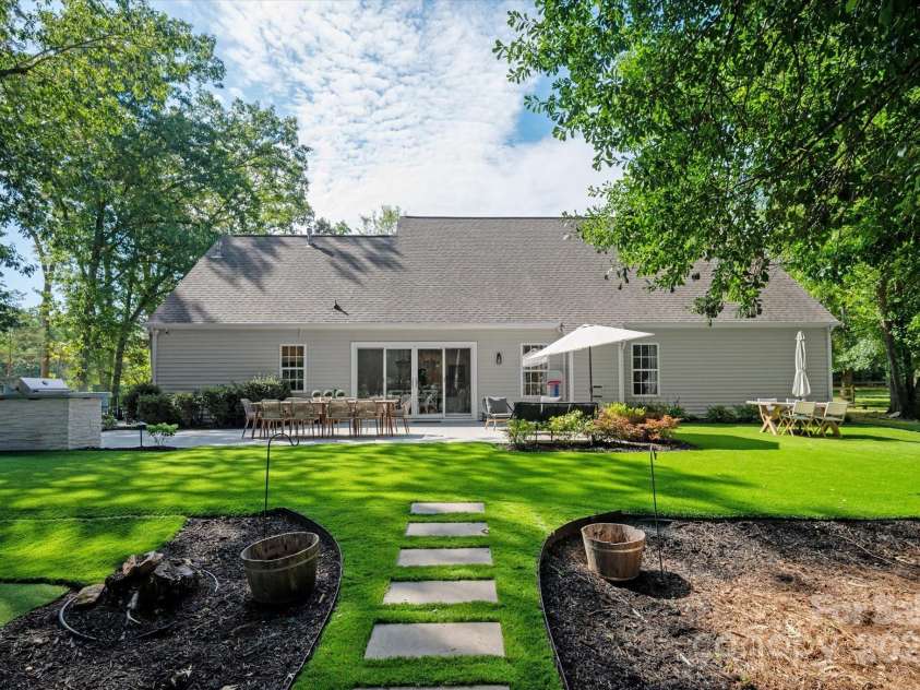 9806 Joe Kerr Road, Waxhaw, NC 28173.  MLS# CAR4281781, YatesRealty ID 27452. 