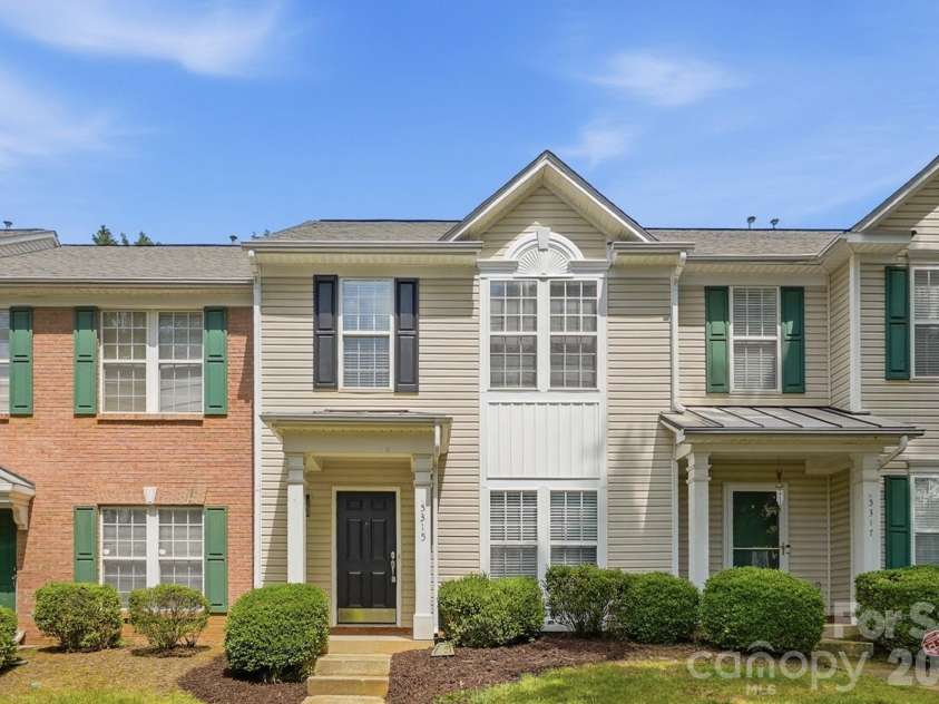 5315 Jocelyn Lane, Charlotte, NC 28269.  MLS# CAR4387226, YatesRealty ID 27454. Front