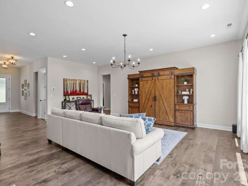1140 Shinnville Road, Cleveland, NC 27013.  MLS# CAR4388504, YatesRealty ID 27455. 
