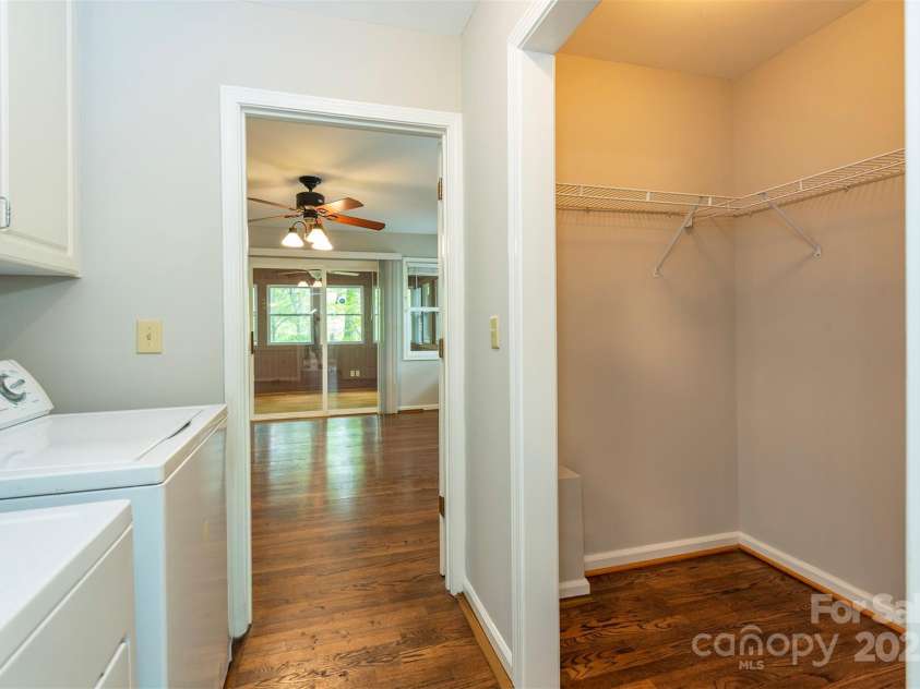 114 Richard Lane, Black Mountain, NC 28711.  MLS# CAR4270307, YatesRealty ID 27456. Laundry and walk-in closet off the primary.