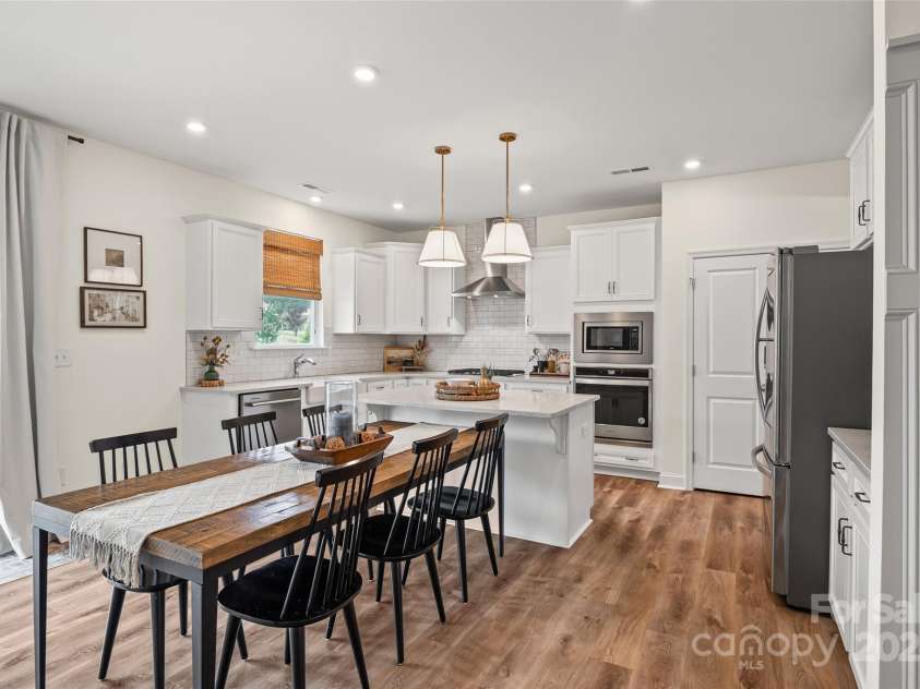 1351 Fishing Creek Road, Clover, SC 29710.  MLS# CAR4278348, YatesRealty ID 27457. 