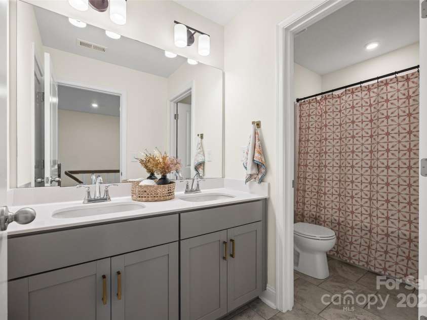 1351 Fishing Creek Road, Clover, SC 29710.  MLS# CAR4278348, YatesRealty ID 27457. 