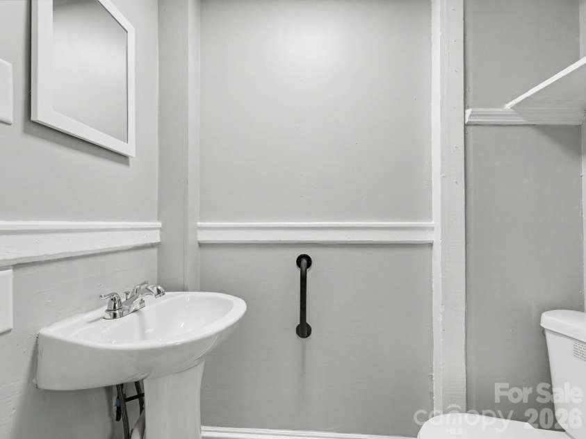 305 White Street, Lancaster, SC 29720.  MLS# CAR4376027, YatesRealty ID 27457. 