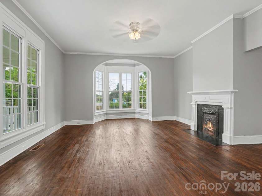 305 White Street, Lancaster, SC 29720.  MLS# CAR4376027, YatesRealty ID 27457. 