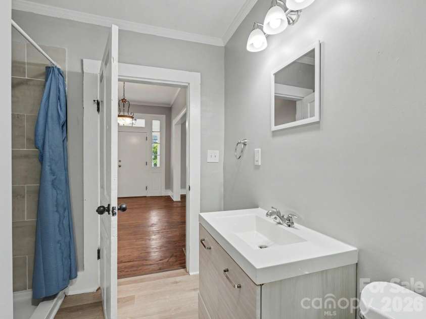 305 White Street, Lancaster, SC 29720.  MLS# CAR4376027, YatesRealty ID 27457. 