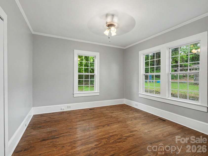 305 White Street, Lancaster, SC 29720.  MLS# CAR4376027, YatesRealty ID 27457. 