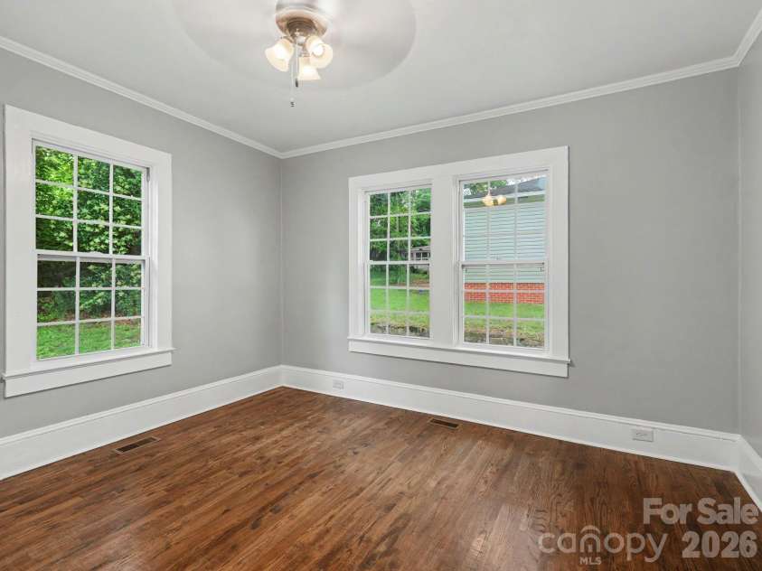 305 White Street, Lancaster, SC 29720.  MLS# CAR4376027, YatesRealty ID 27457. 