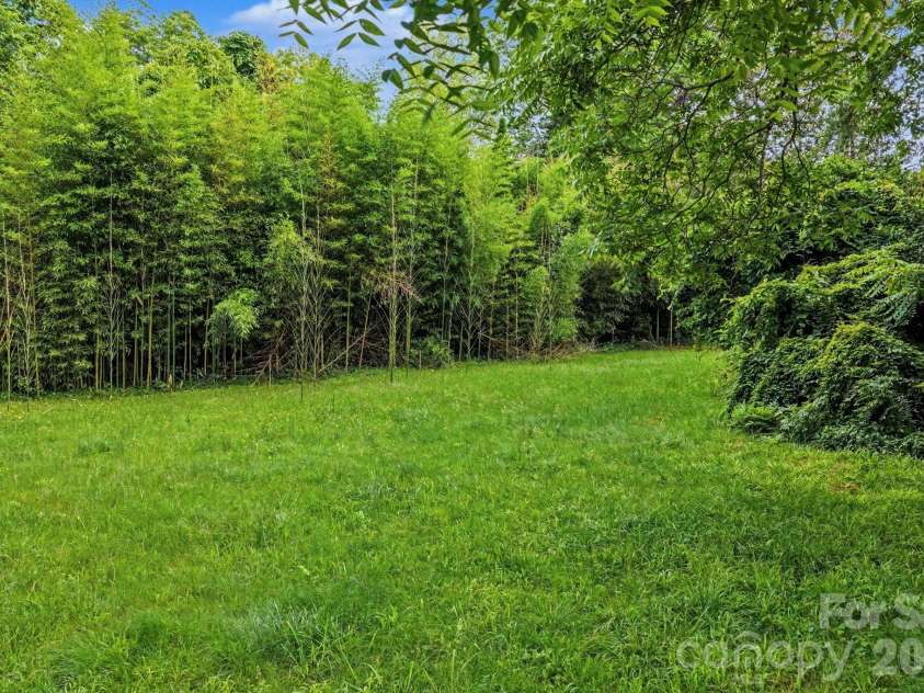 305 White Street, Lancaster, SC 29720.  MLS# CAR4376027, YatesRealty ID 27457. 